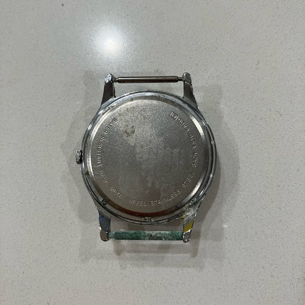 Walt Disney Watch - Picture 2 of 2